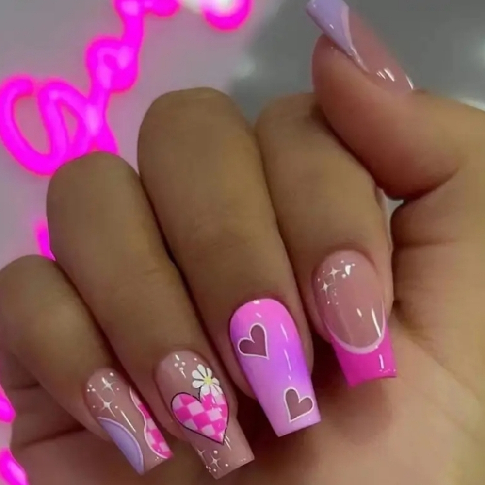 24 Pieces Fake Press On Nails